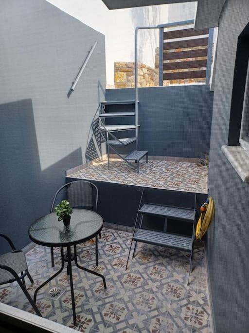 Petite Suite With Backyard. Mytilene Exterior foto